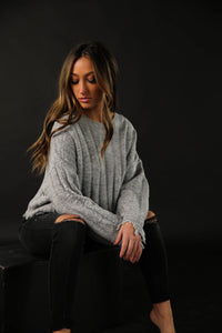 East End Distressed Sweater - ARStudio_LLC