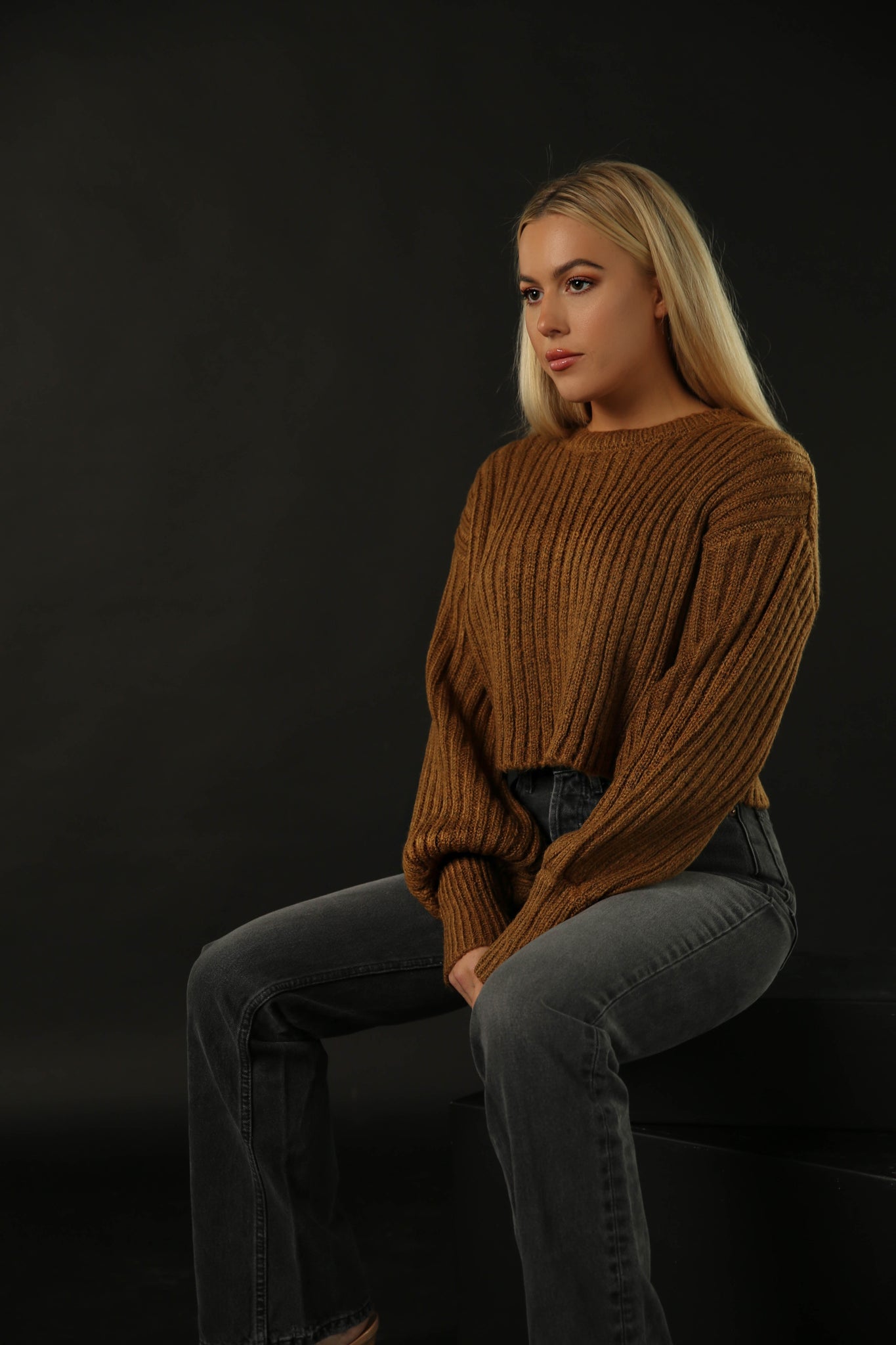 Chapman Sweater - ARStudio_LLC